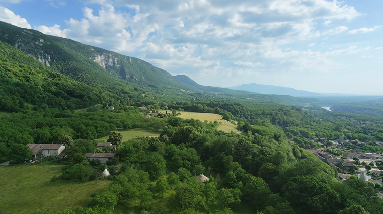 La ferme et sa vue Sud Ouest