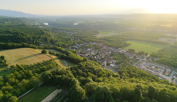 Vue au Sud Ouest à l'aplomb